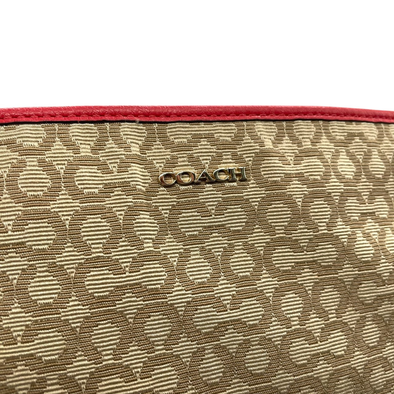 【美品】コーチ COACH マディソン ニードルポイント オプアート 2WAY ショルダーバッグ ハンドバッグ 斜め掛け キャンバス レザー ベージュ 赤 レッド 27904 A4収納可 軽量 カジュアル レディース 鞄 カバン E5