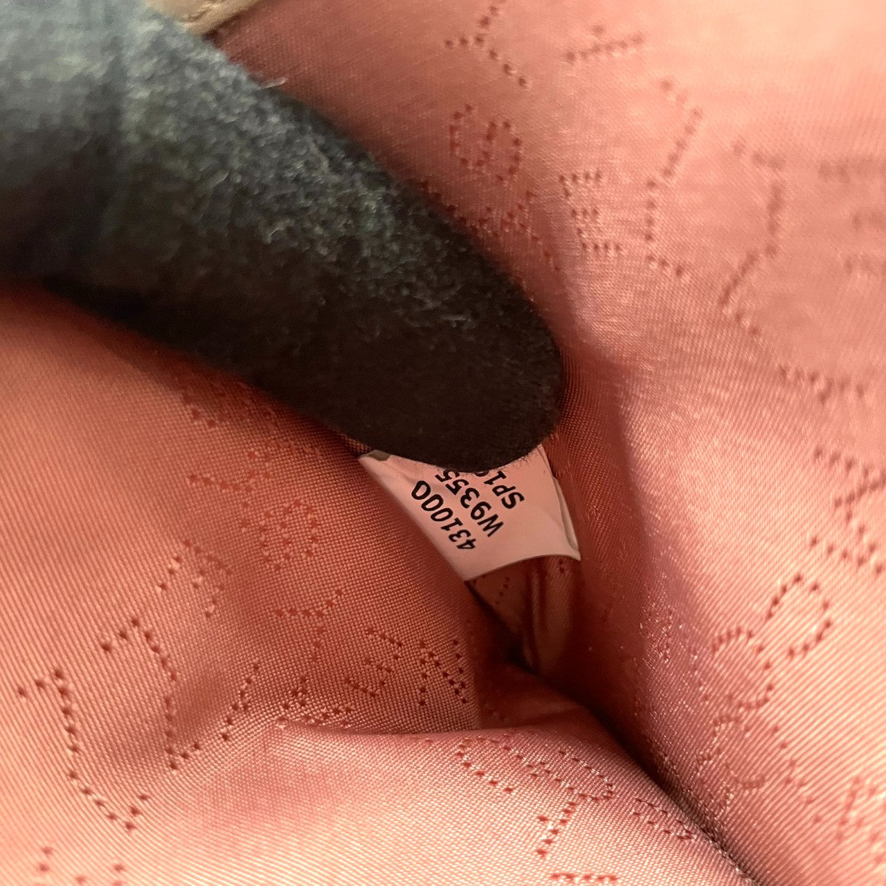 【良品】ステラマッカートニー Stella McCartney ファラベラ 二つ折り財布 コンパクトウォレット ミニ チェーン ベルベット スエード調 エコレザー ベージュ グレージュ ミックス金具 431000 レディース カジュアル モード w1