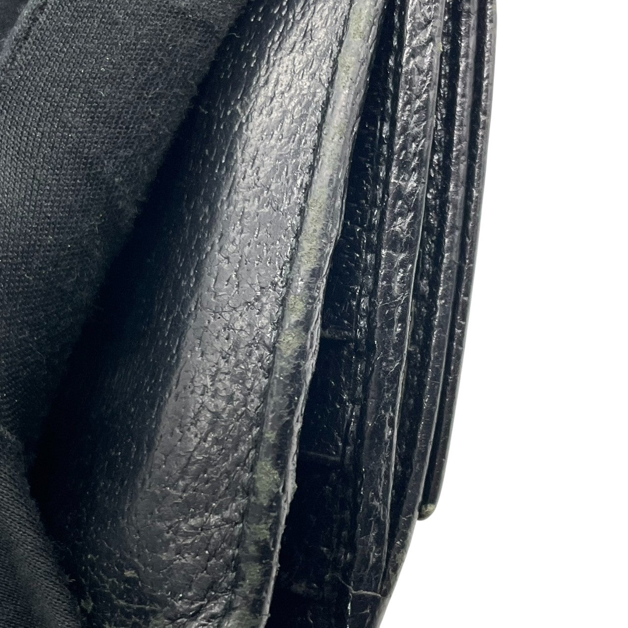 【良品】グッチ GUCCI 二つ折り財布 コンパクトウォレット レザー 本革 ブラック 黒 シルバー金具 ロゴプレート バープレート シンプル メンズ レディース ユニセックス ヴィンテージ ビンテージ オールドグッチ ビジネス 普段使い w1