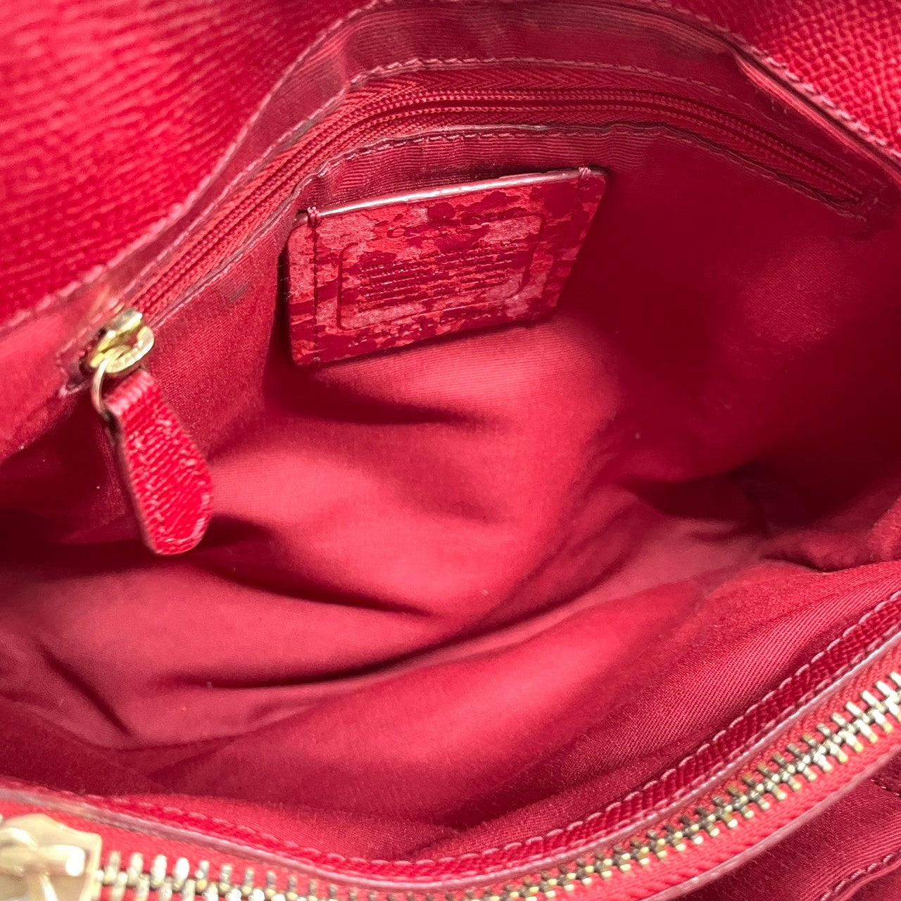 【良品】コーチ COACH 2WAY トートバッグ ハンドバッグ ショルダーバッグ 斜め掛け レザー 本革 シボ革 レッド 赤 ボルドー ゴールド金具 F57847 コンパクト レディース 鞄 カバン サッチェル s60