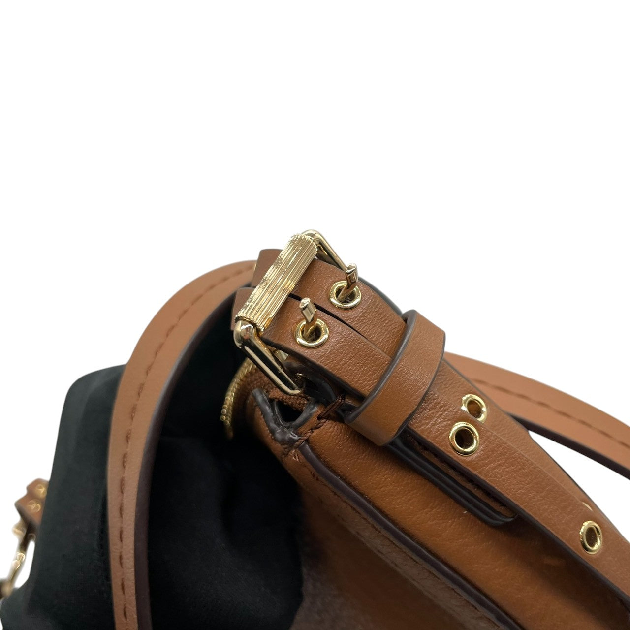 【美品】マイケルコース Michael Kors ショルダーバッグ 斜め掛け ポシェット クロスボディ レザー 本革 ブラウン 茶色 キャメル MKロゴ ゴールド金具 コンパクト 軽量 カジュアル デイリー レディース 鞄 カバン s68
