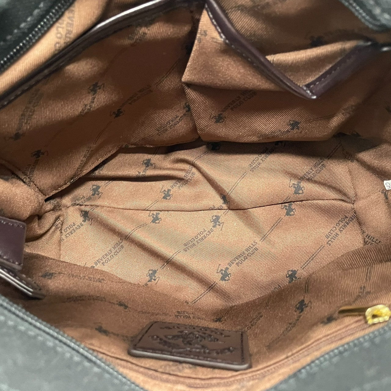 【美品】ビバリーヒルズポロクラブ BEVERLY HILLS POLO CLUB トートバッグ ショルダーバッグ 2WAY 斜め掛け キャンバス レザー ブラック 黒 ポロ刺繍 軽量 マチ広 トラッド カジュアル 通学 通勤 レディース 鞄 カバン s68