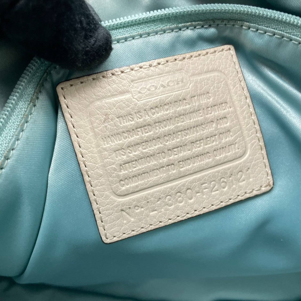 【良品】コーチ COACH レガシー レザー 2WAY ミニボストン ハンドバッグ ショルダーバッグ 斜め掛け アイボリー 白 ゴールド金具 26121 タッセル フリンジ 軽量 カジュアル エレガント レディース 鞄 カバン s67