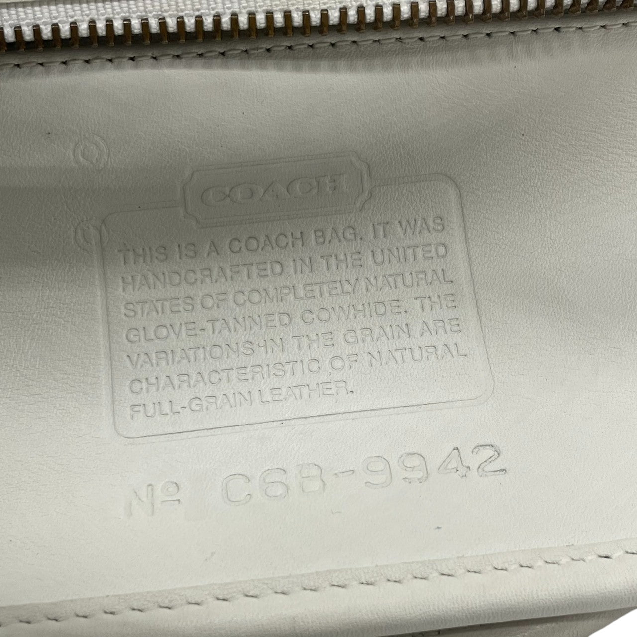 美品 コーチ COACH 2WAY ハンドバッグ ショルダーバッグ レザー 本革 ホワイト 白 オールドコーチ ヴィンテージ ビンテージ クラシック エレガント 斜め掛け可 自立可 レア 希少 USA製 鞄 カバン 手提げ 肩掛け 高級感 9942 s72