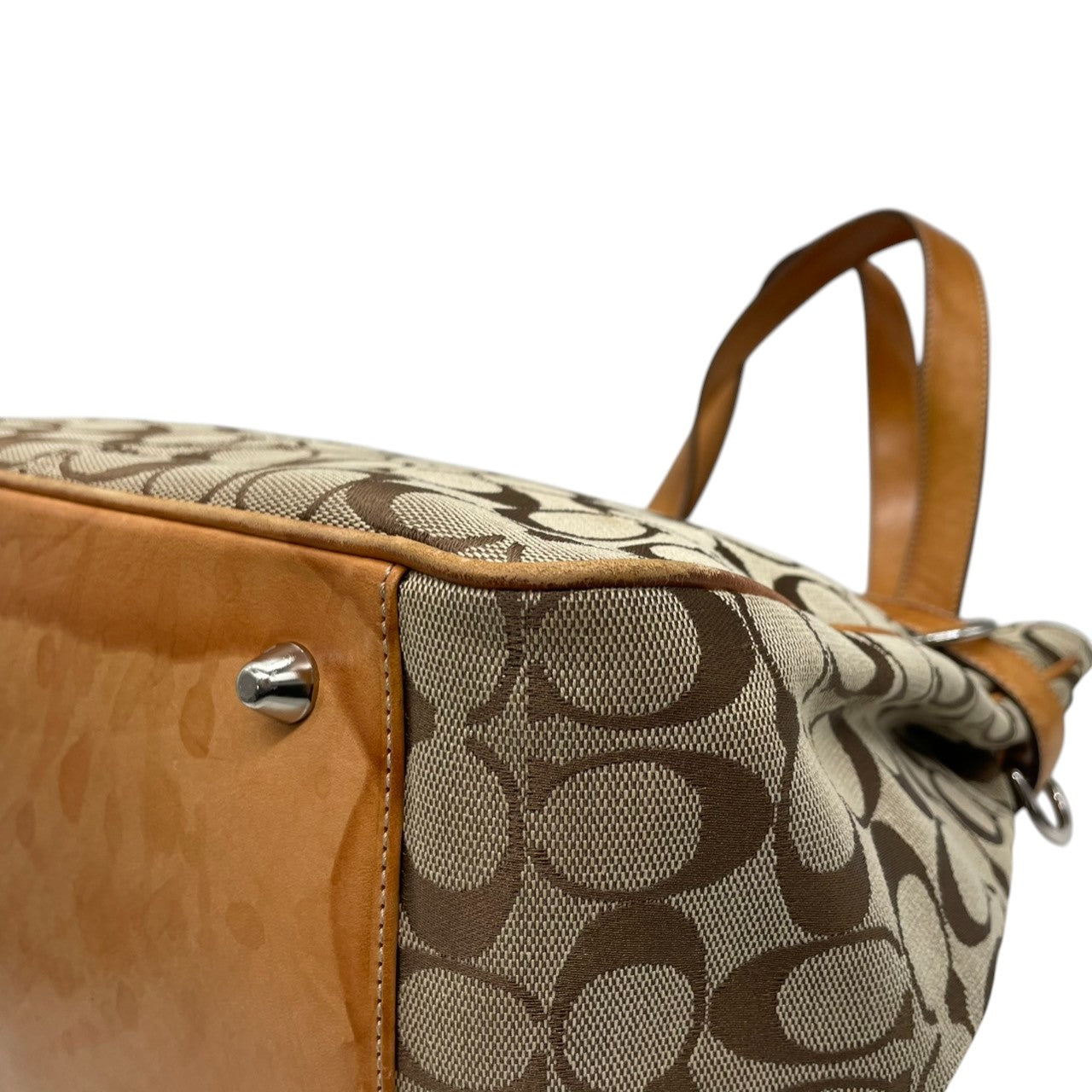 コーチ COACH トートバッグ ハンドバッグ シグネチャー キャンバス レザー 本革 ブラウン 茶色 ベージュ シルバー金具 A4収納可 肩掛け可 ワンショルダー 自立可 ヴィンテージ ビンテージ クラシック エレガント 希少 鞄 カバン 通勤 通学 s71