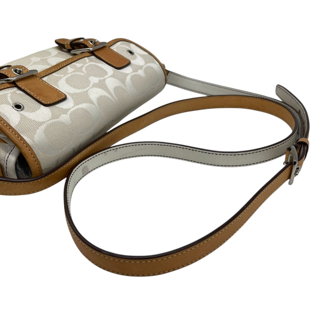 【良品】コーチ COACH ショルダーバッグ シグネチャー 斜め掛け可 キャンバス レザー 白 茶 ホワイト ブラウン シルバー金具 フラップバッグ ヴィンテージ ビンテージ クラシック エレガント ミニバッグ 鞄 カバン レディース 6844 s71