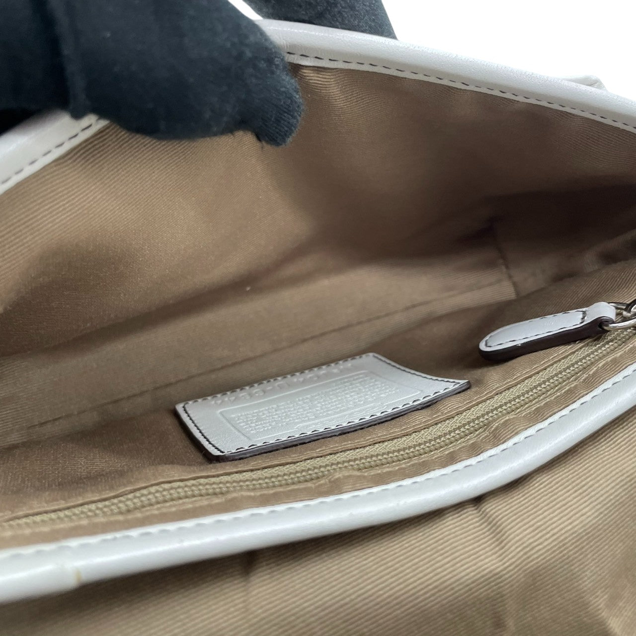 【良品】コーチ COACH ショルダーバッグ シグネチャー 斜め掛け可 キャンバス レザー 白 茶 ホワイト ブラウン シルバー金具 フラップバッグ ヴィンテージ ビンテージ クラシック エレガント ミニバッグ 鞄 カバン レディース 6844 s71
