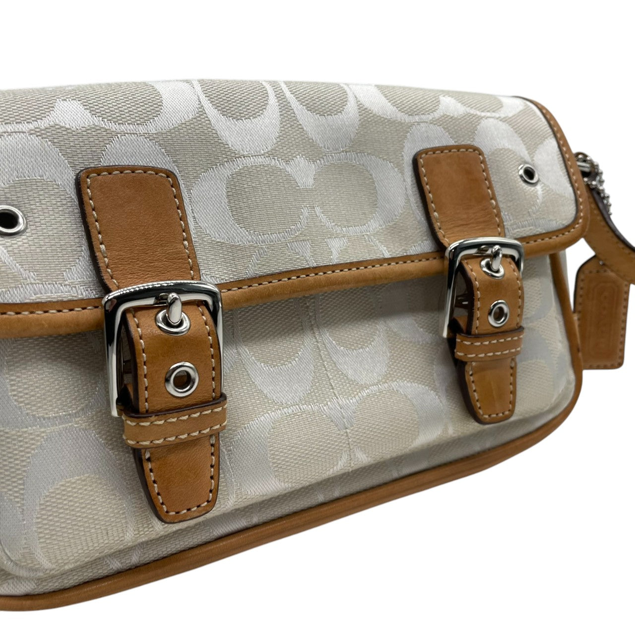 【良品】コーチ COACH ショルダーバッグ シグネチャー 斜め掛け可 キャンバス レザー 白 茶 ホワイト ブラウン シルバー金具 フラップバッグ ヴィンテージ ビンテージ クラシック エレガント ミニバッグ 鞄 カバン レディース 6844 s71
