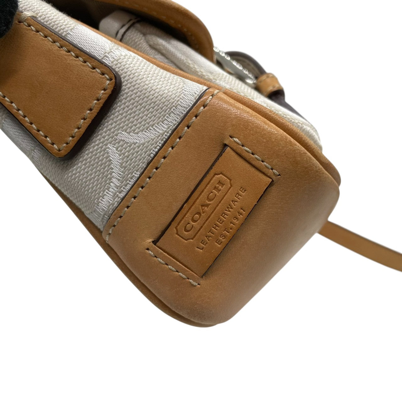 【良品】コーチ COACH ショルダーバッグ シグネチャー 斜め掛け可 キャンバス レザー 白 茶 ホワイト ブラウン シルバー金具 フラップバッグ ヴィンテージ ビンテージ クラシック エレガント ミニバッグ 鞄 カバン レディース 6844 s71
