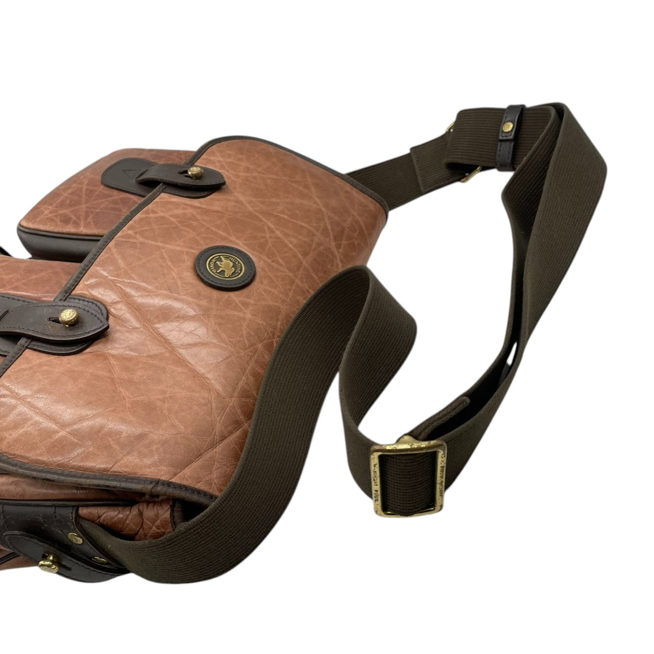 ハンティングワールド HUNTING WORLD ショルダーバッグ メッセンジャーバッグ レザー 本革 ブラウン 茶色 ロゴ 金具 斜め掛け可 大容量 ヴィンテージ ビンテージ クラシック エレガント メンズ レディース ユニセックス 鞄 カバン 肩掛け イタリア製 A4収納可 お出かけ 仕事 希少 s71