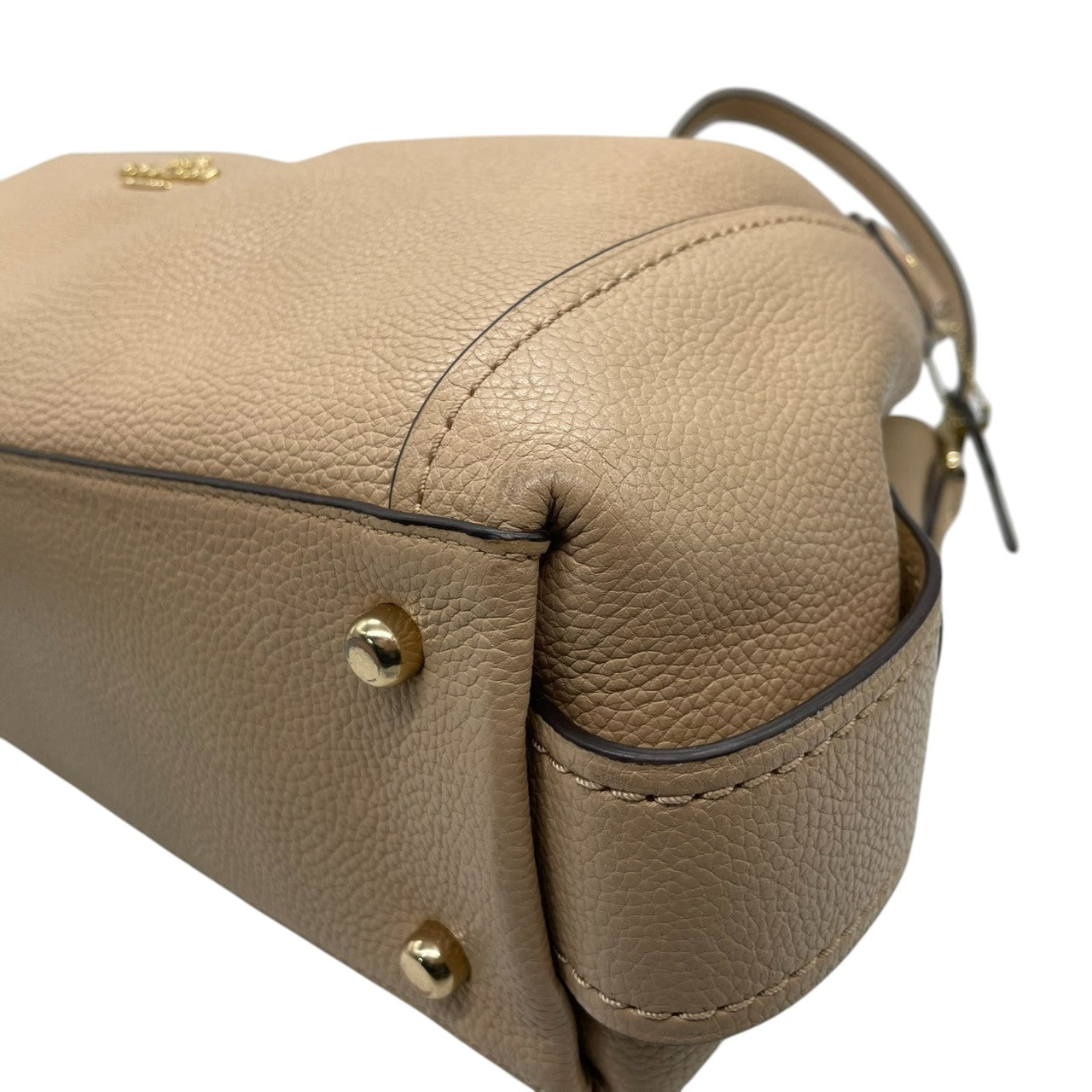 コーチ COACH トートバッグ ハンドバッグ レザー 本革 ベージュ ペブルドレザー ワンショルダー 肩掛け可 自立可 A4サイズ収納可 ビジネス 通勤 通学 カジュアル エレガント クラシック ターンロック ゴールド 金具 鞄 カバン 手提げ 美品 状態良好 希少 レア お出かけ 普段使い s70