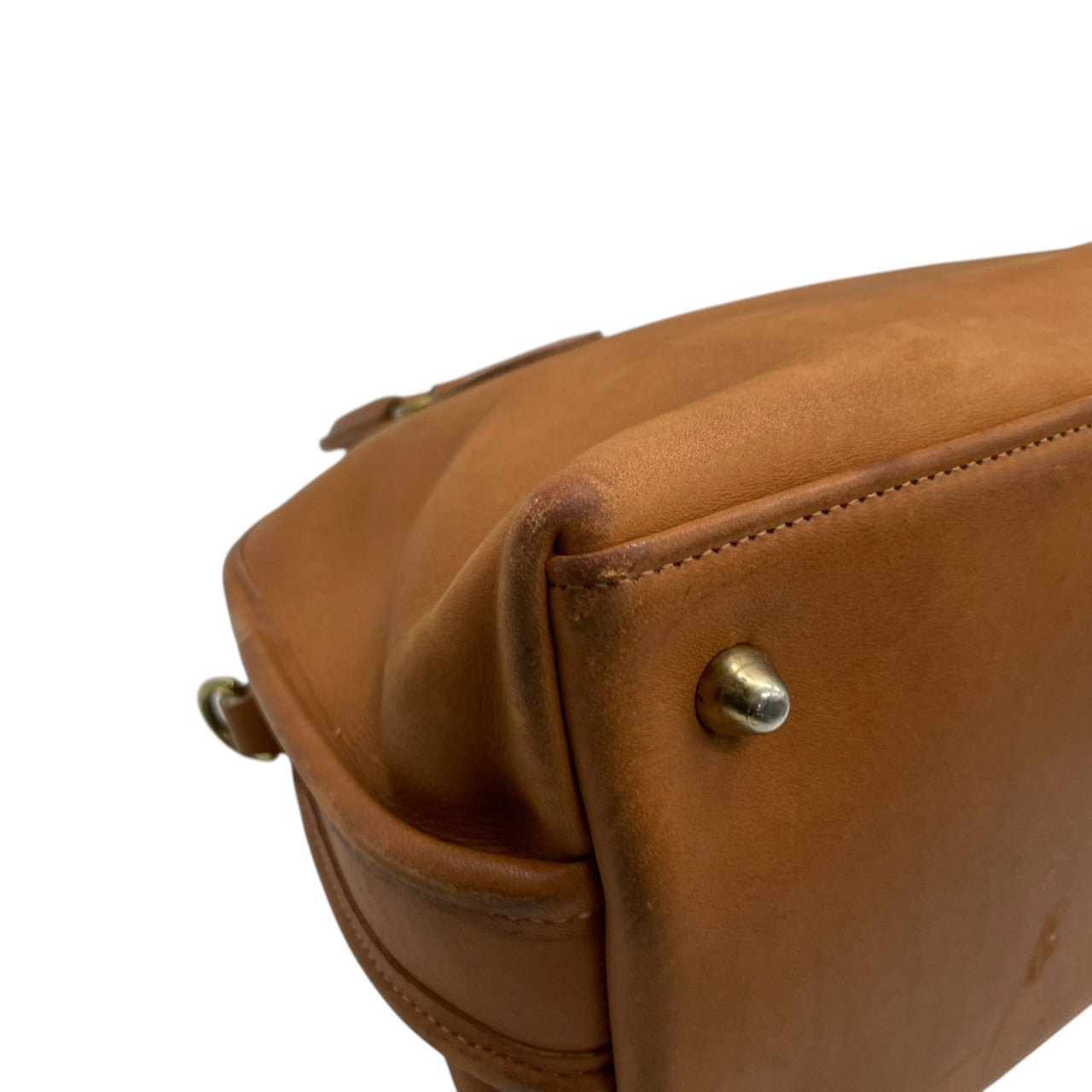 コーチ COACH オールドコーチ 2WAY ハンドバッグ ショルダーバッグ レザー 本革 ブラウン 茶色 ゴールド金具 ヴィンテージ ビンテージ 斜め掛け可 自立可 クラシック エレガント レア 希少 USA製 鞄 カバン 手提げ 肩掛け 高級 上品 お出かけ 定番 人気 モデル 202 s70