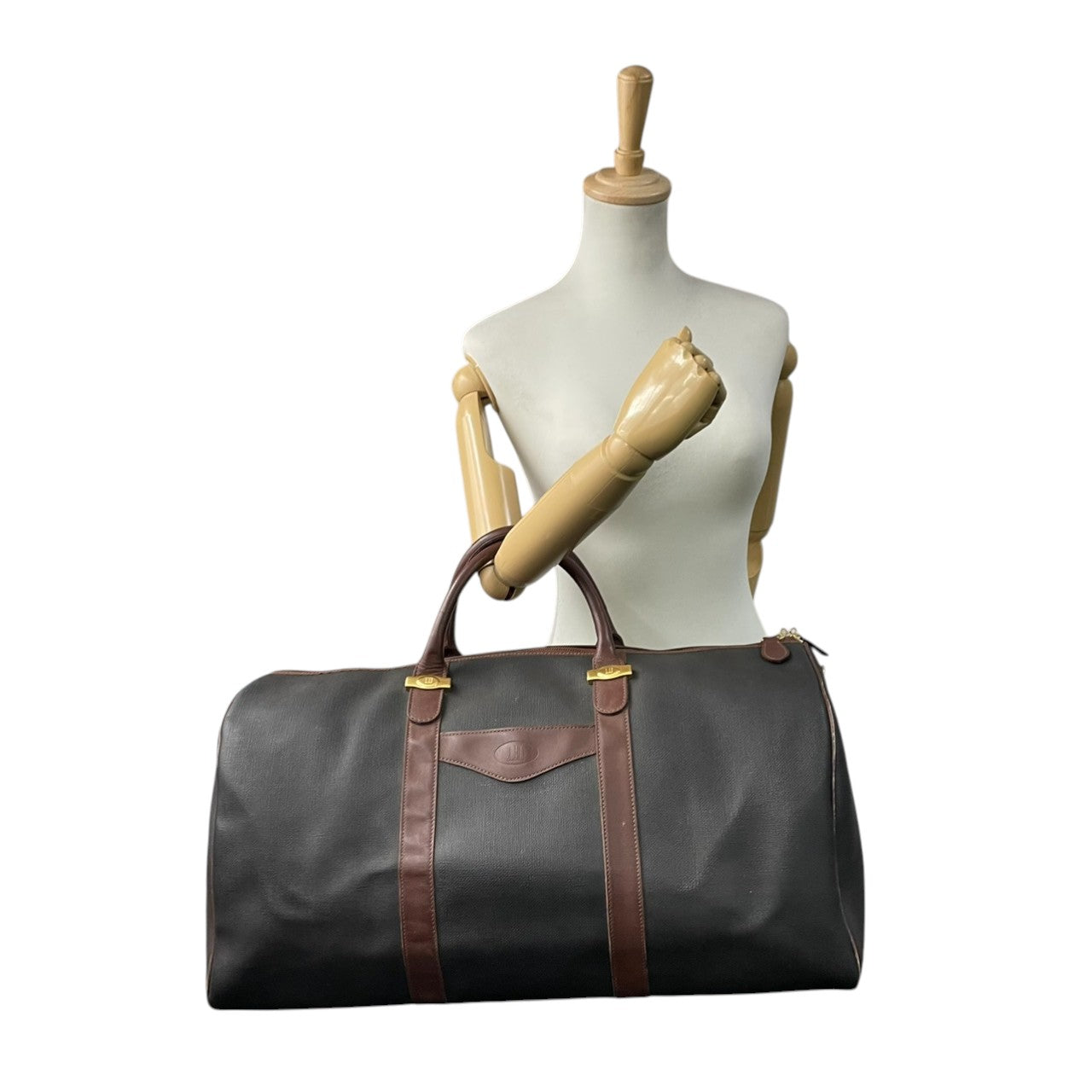 ダンヒル dunhill ボストンバッグ トラベルバッグ 旅行鞄 PVC レザー グレー ブラウン 茶色 ゴールド 金具 大容量 ヴィンテージ ビンテージ クラシック エレガント 自立可 出張 ゴルフ 帰省 55cm メンズ 紳士 鞄 カバン 状態良好 丈夫 定番 希少 レア 人気 モデル お洒落 上品 宿泊 s70