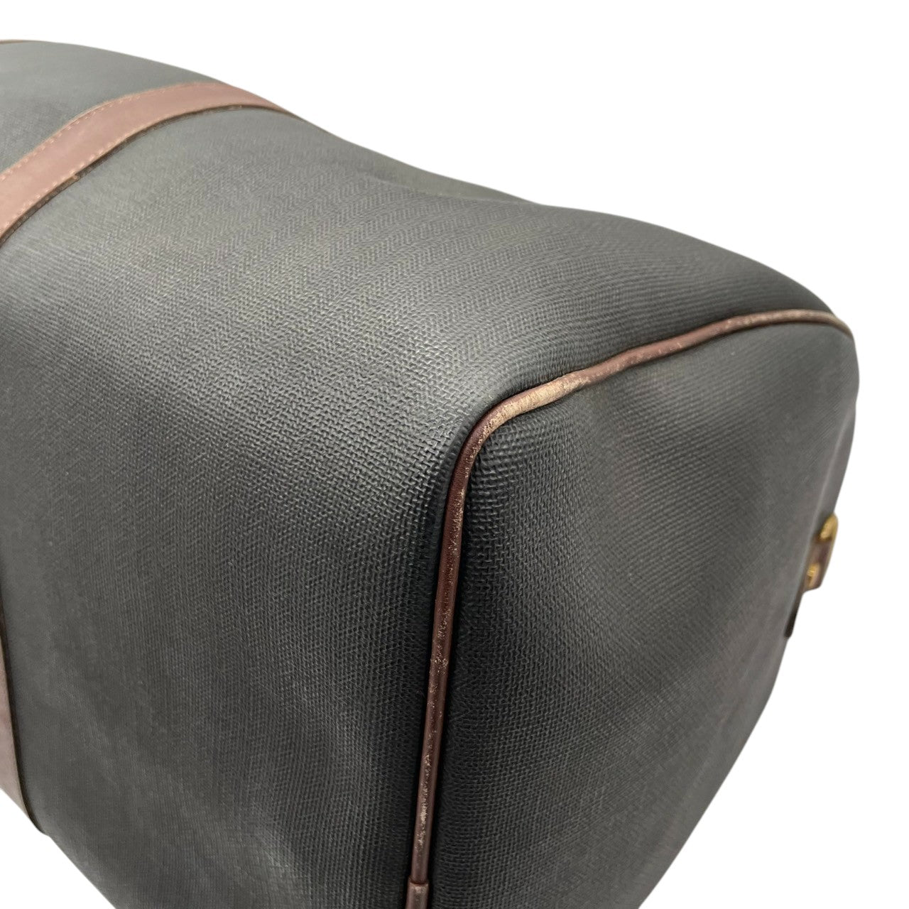 ダンヒル dunhill ボストンバッグ トラベルバッグ 旅行鞄 PVC レザー グレー ブラウン 茶色 ゴールド 金具 大容量 ヴィンテージ ビンテージ クラシック エレガント 自立可 出張 ゴルフ 帰省 55cm メンズ 紳士 鞄 カバン 状態良好 丈夫 定番 希少 レア 人気 モデル お洒落 上品 宿泊 s70
