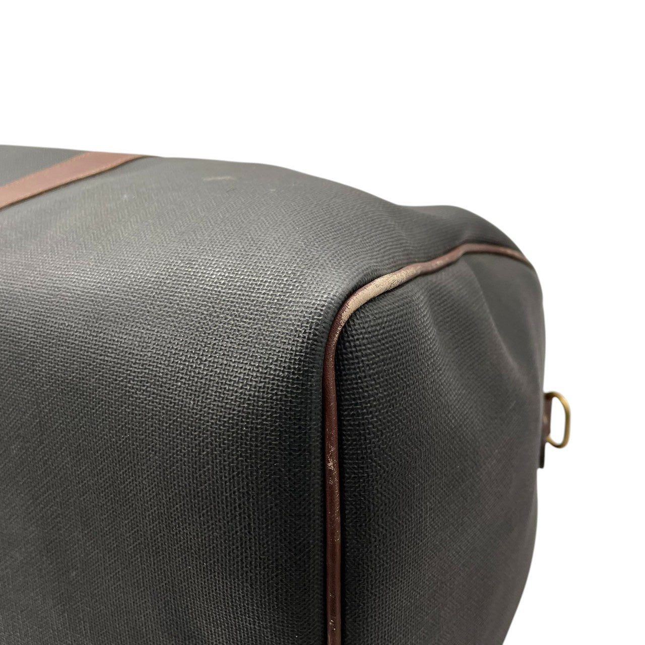 ダンヒル dunhill ボストンバッグ トラベルバッグ 旅行鞄 PVC レザー グレー ブラウン 茶色 ゴールド 金具 大容量 ヴィンテージ ビンテージ クラシック エレガント 自立可 出張 ゴルフ 帰省 55cm メンズ 紳士 鞄 カバン 状態良好 丈夫 定番 希少 レア 人気 モデル お洒落 上品 宿泊 s70