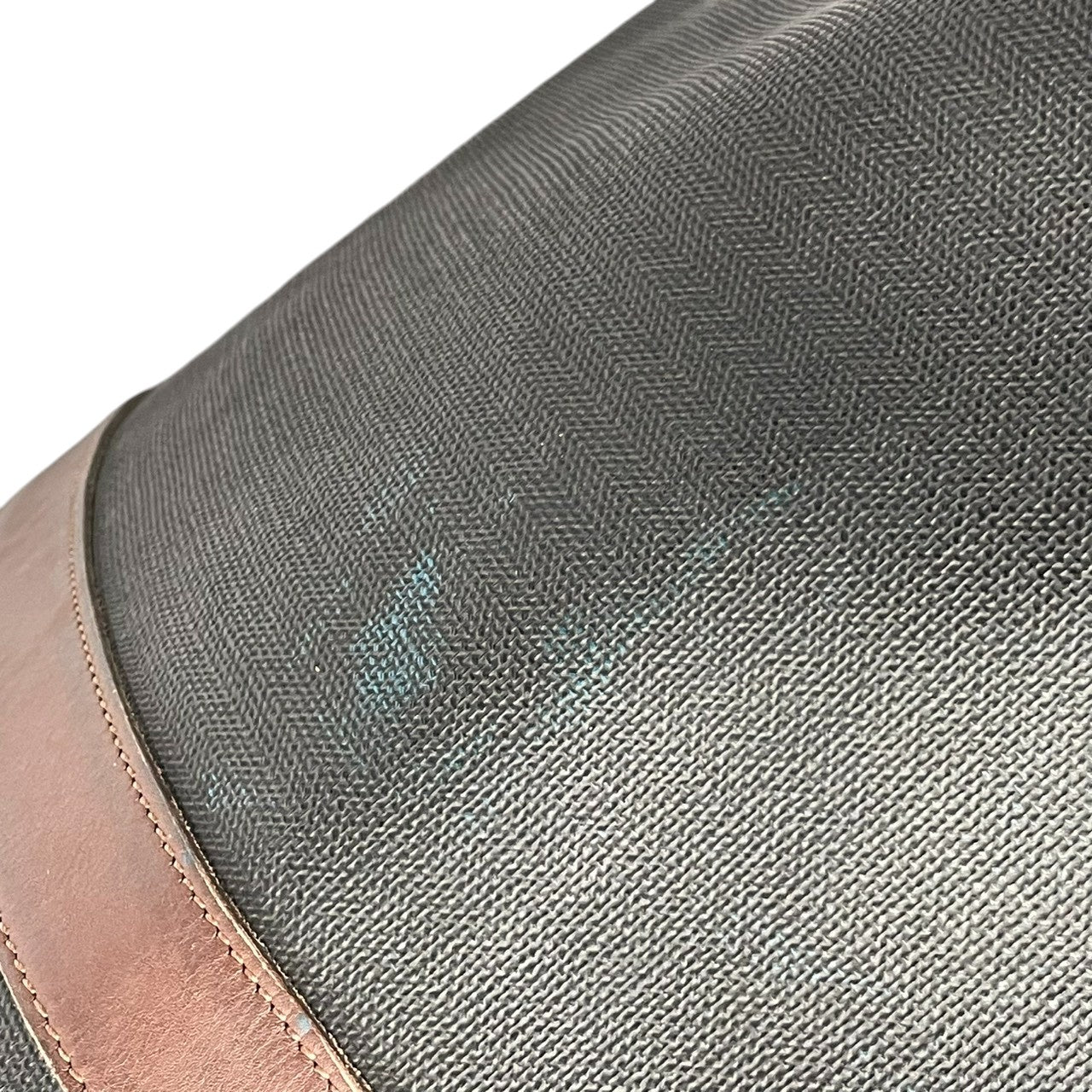 ダンヒル dunhill ボストンバッグ トラベルバッグ 旅行鞄 PVC レザー グレー ブラウン 茶色 ゴールド 金具 大容量 ヴィンテージ ビンテージ クラシック エレガント 自立可 出張 ゴルフ 帰省 55cm メンズ 紳士 鞄 カバン 状態良好 丈夫 定番 希少 レア 人気 モデル お洒落 上品 宿泊 s70