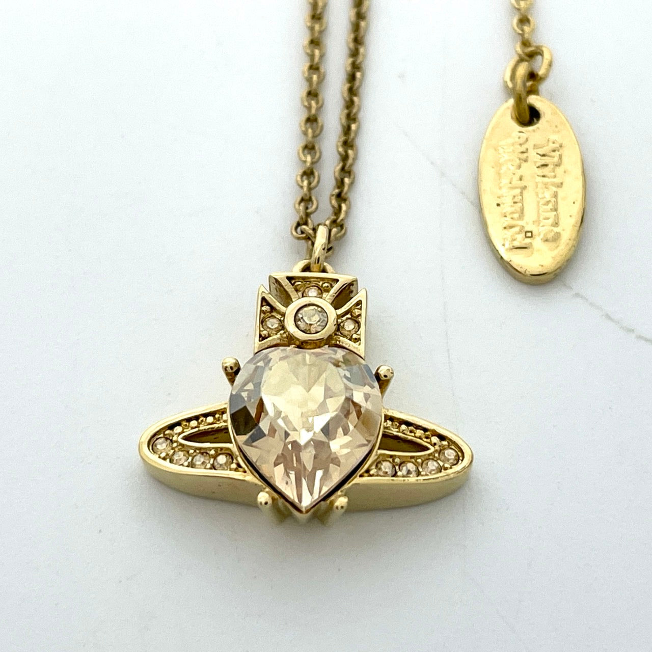 極美品 ヴィヴィアンウエストウッド オーブモチーフ ネックレス レディース ゴールドカラー クリスタル I6 Vivienne Westwood Orb Motif Necklace