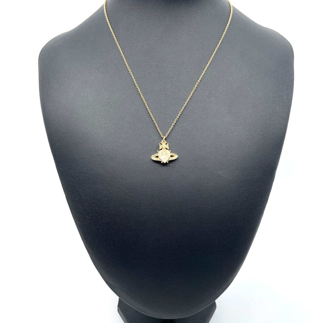 極美品 ヴィヴィアンウエストウッド オーブモチーフ ネックレス レディース ゴールドカラー クリスタル I6 Vivienne Westwood Orb Motif Necklace