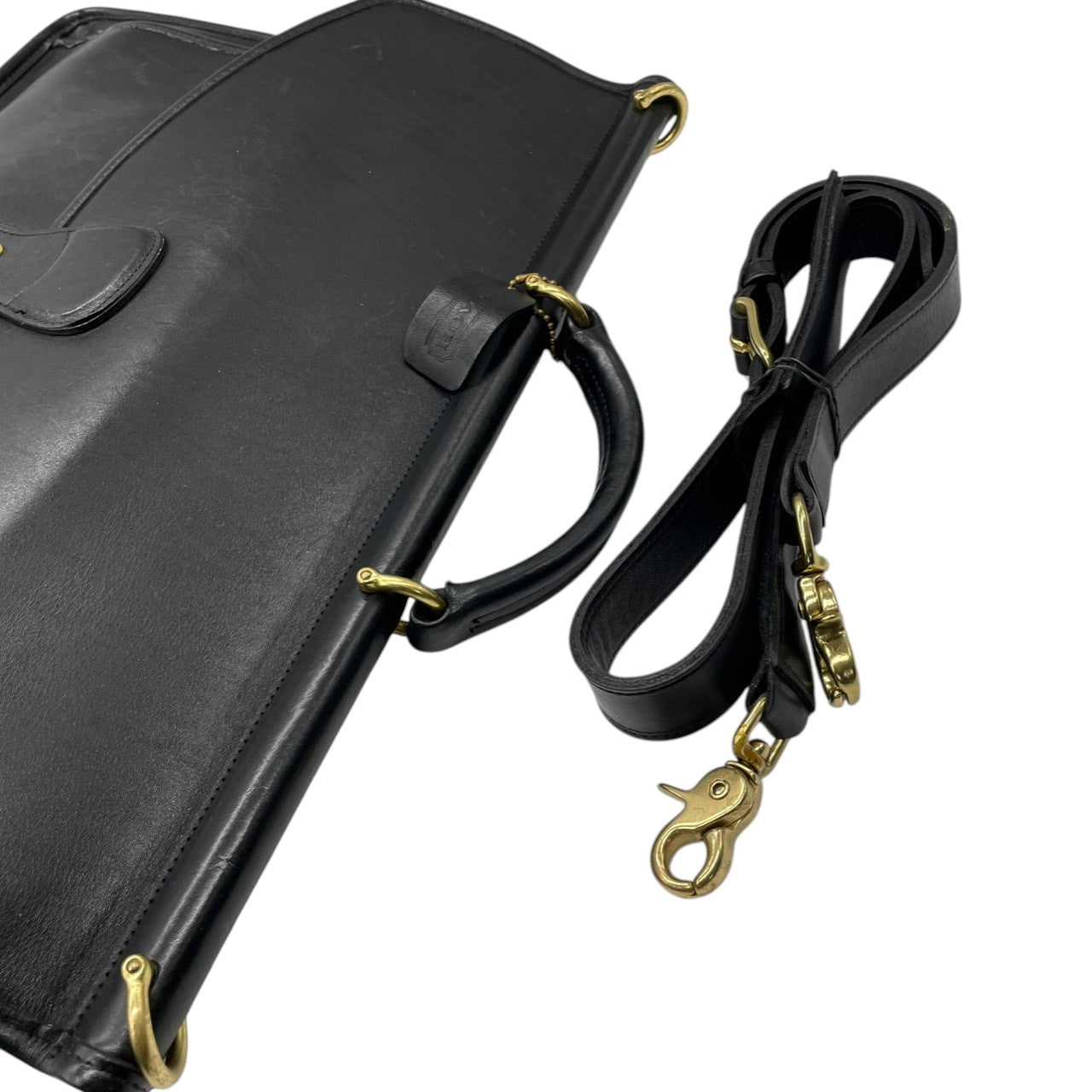 コーチ COACH オールドコーチ OLD 2WAY 5266 ビジネスバッグ ブリーフケース ショルダーバッグ レザー 本革 ブラック 黒 メンズ ビンテージ クラシック エレガント 鞄 斜め掛け可 ターンロック フラップ 自立可 A4収納 大容量 U11