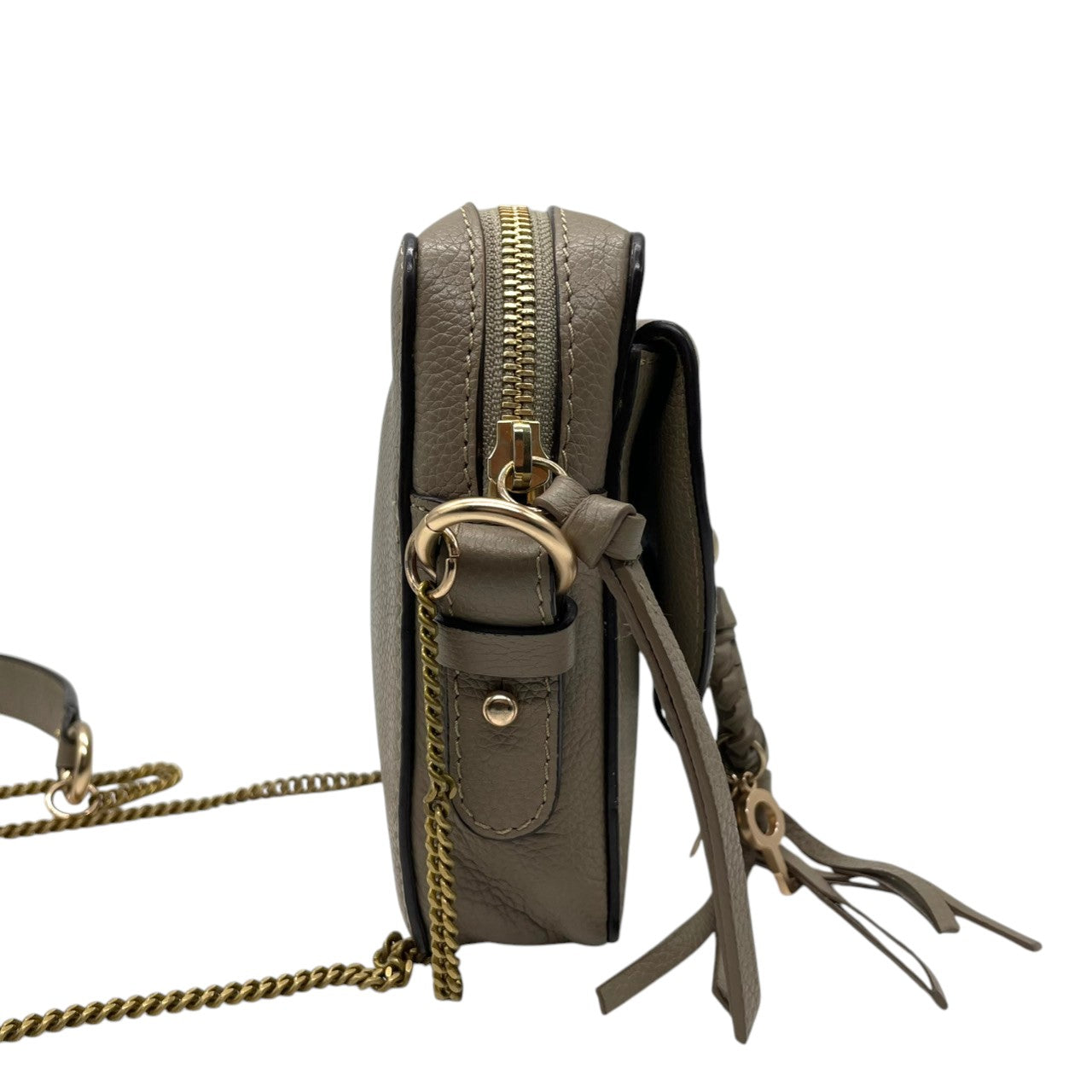 【美品】シーバイクロエ SEE BY CHLOE ショルダーバッグ クロスボディ スエード レザー グレージュ 鞄 斜め掛け可 レディース エレガント ビンテージ クラシック お出かけ デイリー 人気 上品 高級 リング 金具 ミニバッグ ポシェット s86