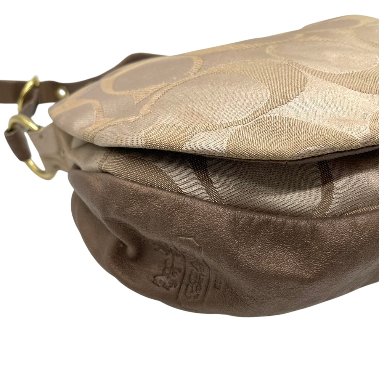 COACH コーチ シグネチャー 13641 2WAY ショルダーバッグ ハンドバッグ ハーフムーン キャンバス レザー ベージュ ブラウン 茶色 エレガント クラシック カジュアル レディース 普段使い お出かけ 斜め掛け可 ワンショルダー 鞄 s84