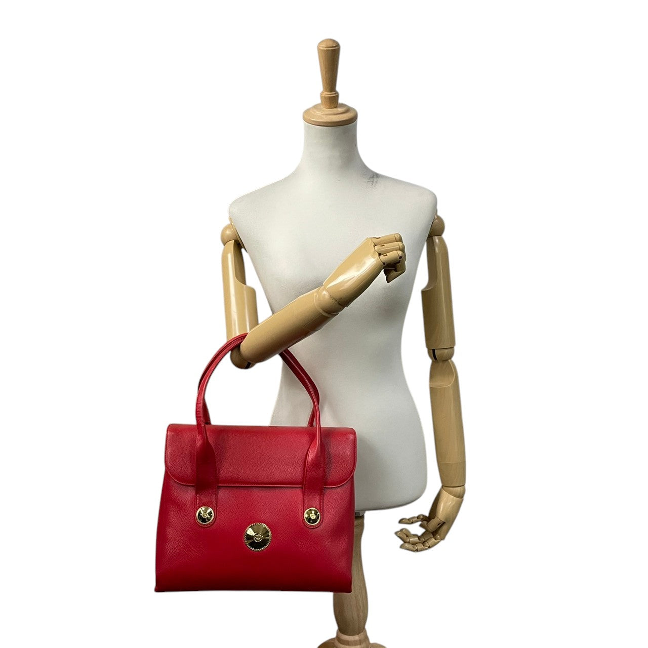 美品 MCM エムシーエム ハンドバッグ ワンショルダー レザー 本革 赤 レッド ゴールド金具 フラップ レディース 女性用 エレガント クラシック ビンテージ 自立可 鞄 カバン 手提げ フォーマル お出かけ デート パーティー 高級 人気 S81