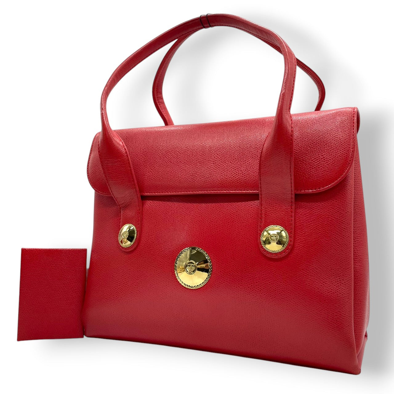 美品 MCM エムシーエム ハンドバッグ ワンショルダー レザー 本革 赤 レッド ゴールド金具 フラップ レディース 女性用 エレガント クラシック ビンテージ 自立可 鞄 カバン 手提げ フォーマル お出かけ デート パーティー 高級 人気 S81
