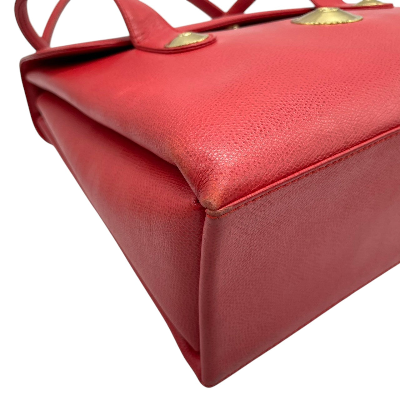 美品 MCM エムシーエム ハンドバッグ ワンショルダー レザー 本革 赤 レッド ゴールド金具 フラップ レディース 女性用 エレガント クラシック ビンテージ 自立可 鞄 カバン 手提げ フォーマル お出かけ デート パーティー 高級 人気 S81