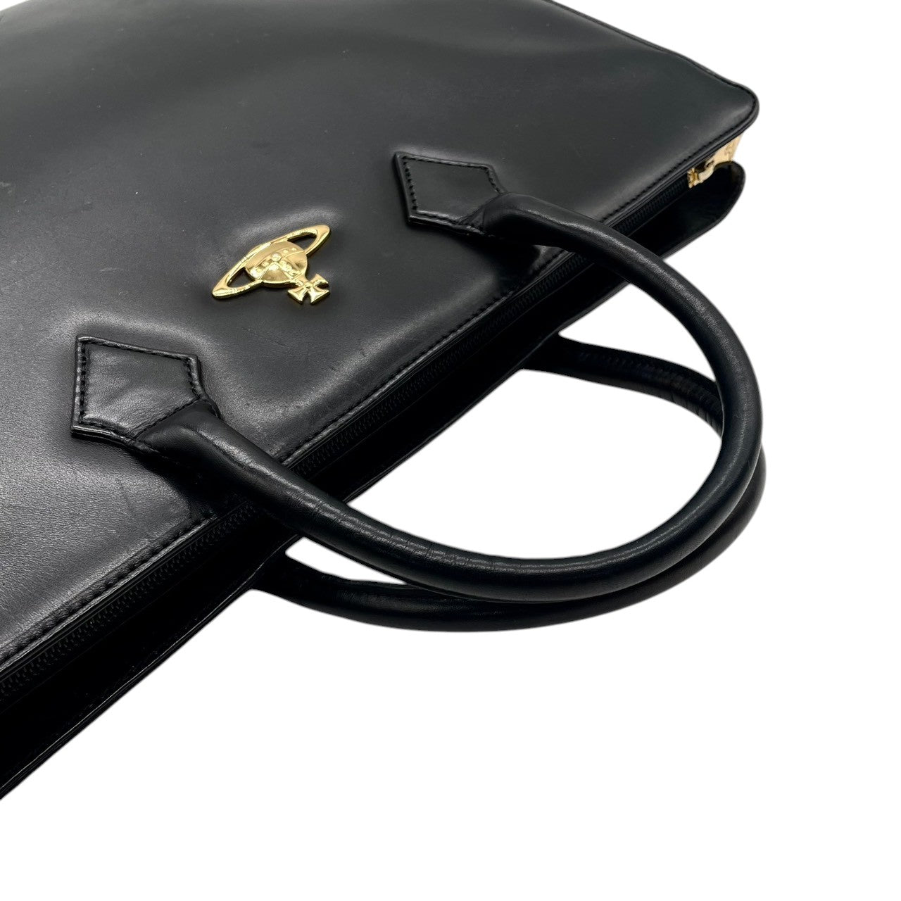 ヴィヴィアンウエストウッド Vivienne Westwood ハンドバッグ ブリーフケース ビジネスバッグ レザー 本革 ブラック 黒 オーブ ゴールド金具 A4収納可 エレガント クラシック カバン 手提げ メンズ レディース 通勤 通学 鞄 S81