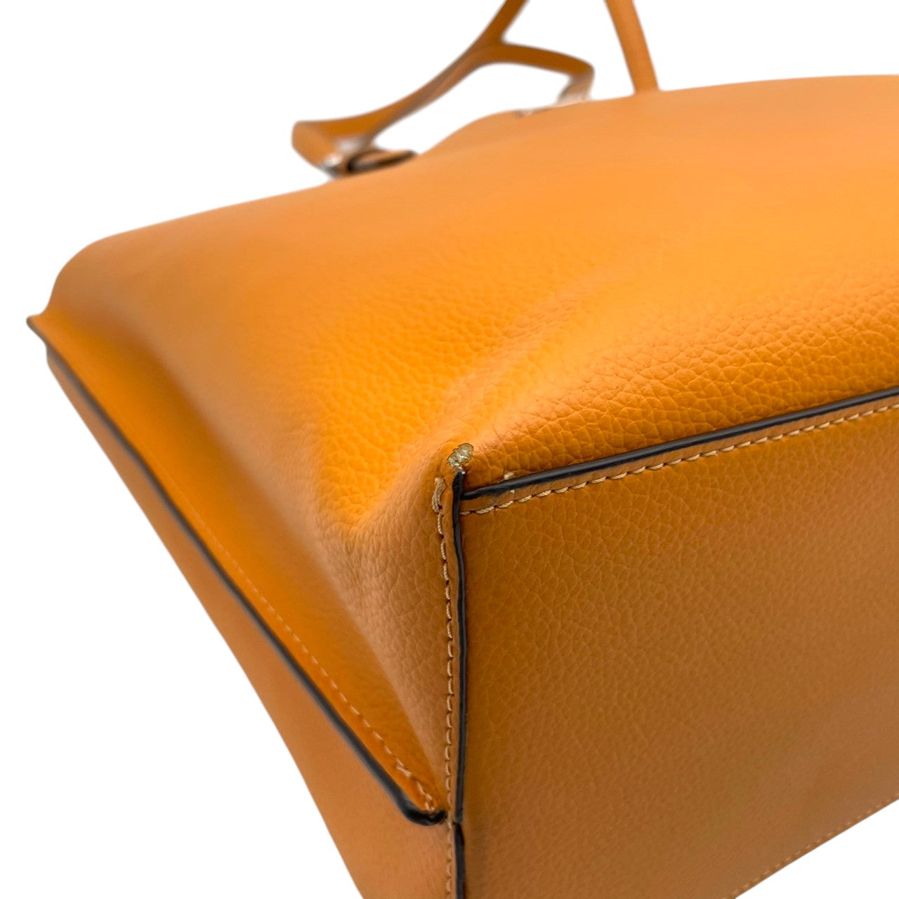 美品 COACH コーチ トートバッグ ショルダーバッグ ワンショルダー 肩掛け レザー 本革 オレンジ 橙色 無地 シンプル 大容量 A4収納可 上品 エレガント クラシック カジュアル 通勤 通学 デイリー お出かけ カバン 鞄 自立可 レディース S65