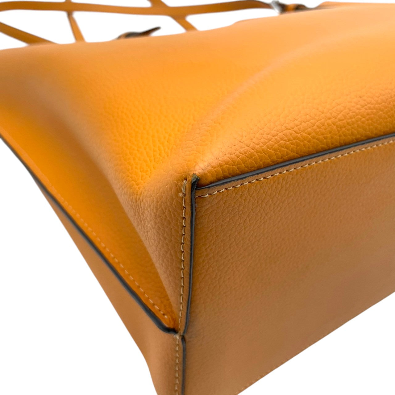 美品 COACH コーチ トートバッグ ショルダーバッグ ワンショルダー 肩掛け レザー 本革 オレンジ 橙色 無地 シンプル 大容量 A4収納可 上品 エレガント クラシック カジュアル 通勤 通学 デイリー お出かけ カバン 鞄 自立可 レディース S65