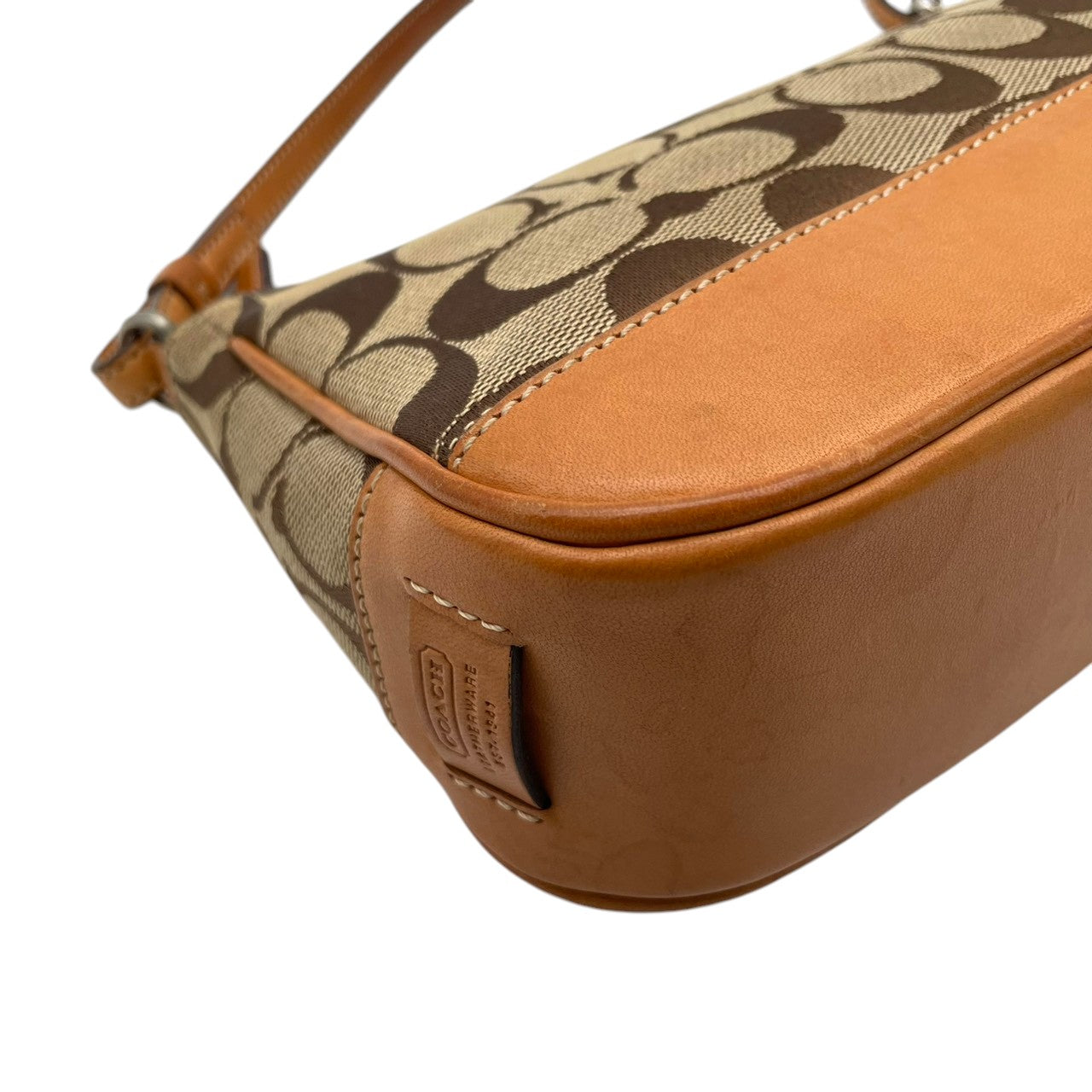 美品 COACH コーチ ハンドバッグ ワンショルダー 肩掛け キャンバス レザー 本革 ブラウン 茶色 シグネチャー 総柄 ミニバッグ コンパクト ポーチ エレガント クラシック カジュアル デイリー お出かけ サブバッグ カバン 鞄 レディース S65