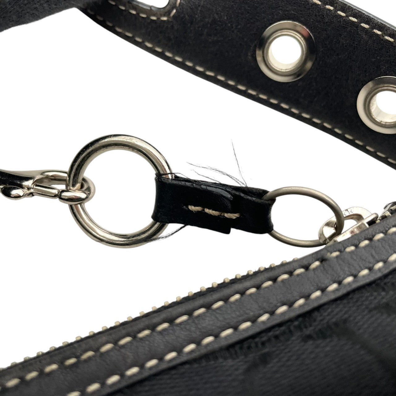 COACH コーチ ハンドバッグ ショルダーバッグ ワンショルダー 肩掛け キャンバス レザー 本革 ブラック 黒 シグネチャー 総柄 エレガント クラシック カジュアル デイリー お出かけ カバン 鞄 自立可 レディース S65