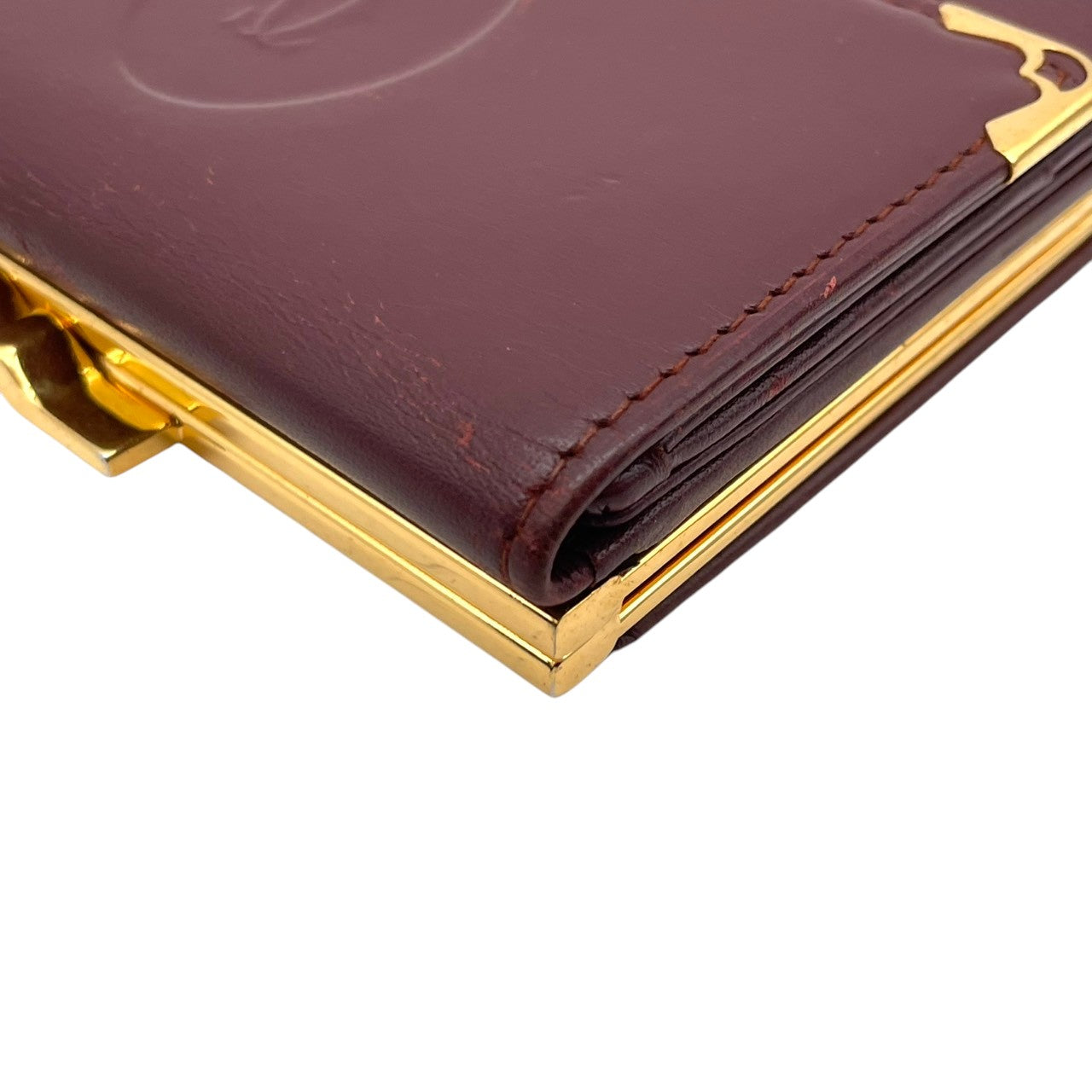 Cartier カルティエ コインケース 小銭入れ 財布 ウォレット コンパクト マストライン レザー 本革 ボルドー ワインレッド 赤茶色 ゴールド金具 ヴィンテージ ビンテージ エレガント クラシック 上品 デイリー 男女兼用 小物 M4