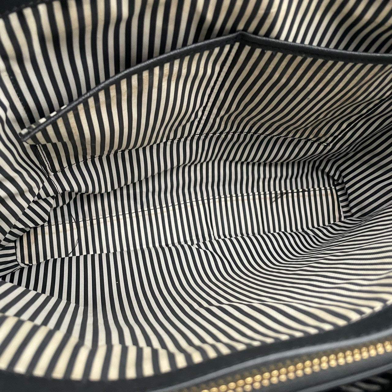 kate spade ケイトスペード トートバッグ ショルダーバッグ ワンショルダー 肩掛け レザー 本革 ネイビー 紺色 ブラック 黒 ピンクベージュ バイカラー 大容量 A4収納可 エレガント 通勤 通学 デイリー 鞄 自立可 レディース S75