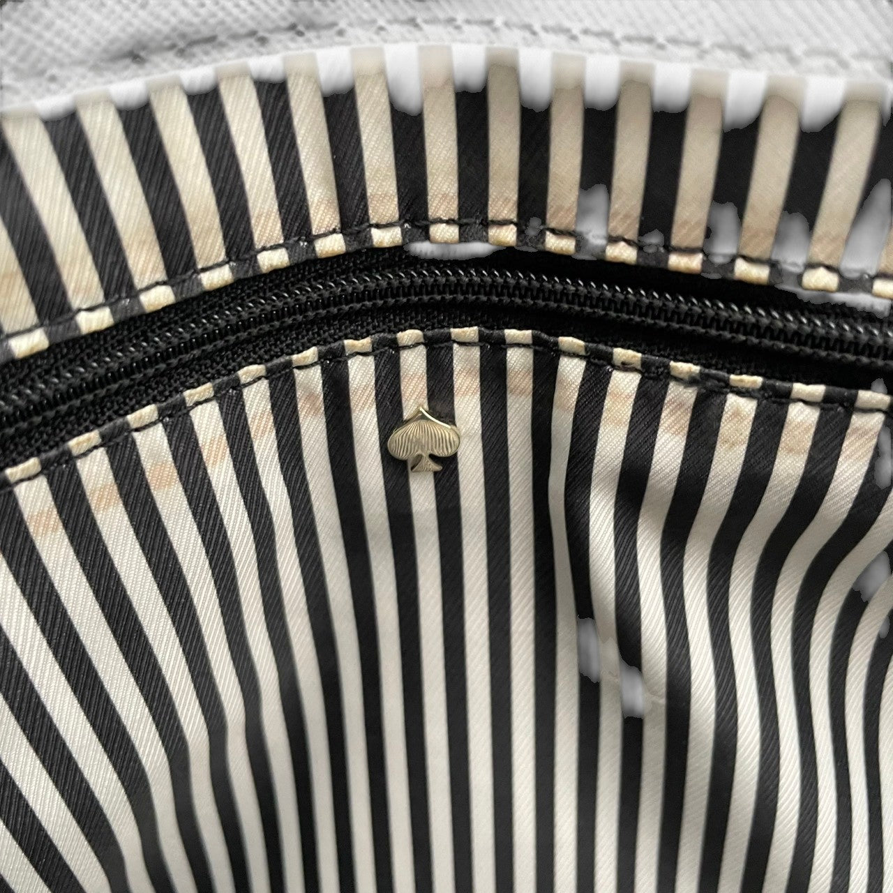 kate spade ケイトスペード トートバッグ ショルダーバッグ ワンショルダー 肩掛け レザー 本革 ネイビー 紺色 ブラック 黒 ピンクベージュ バイカラー 大容量 A4収納可 エレガント 通勤 通学 デイリー 鞄 自立可 レディース S75