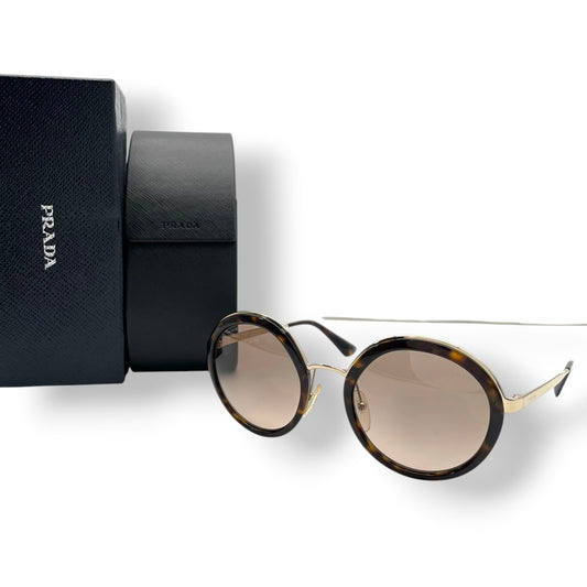 美品 プラダ PRADA サングラス SPR50T べっ甲柄 ハバナ ブラウン 茶 プラスチック メタル ラウンド メタルコンビ ユニセックス アイウェア 小物 アクセサリー 紫外線対策 UVカット エレガント お出かけ おしゃれ 綺麗 箱付き M1