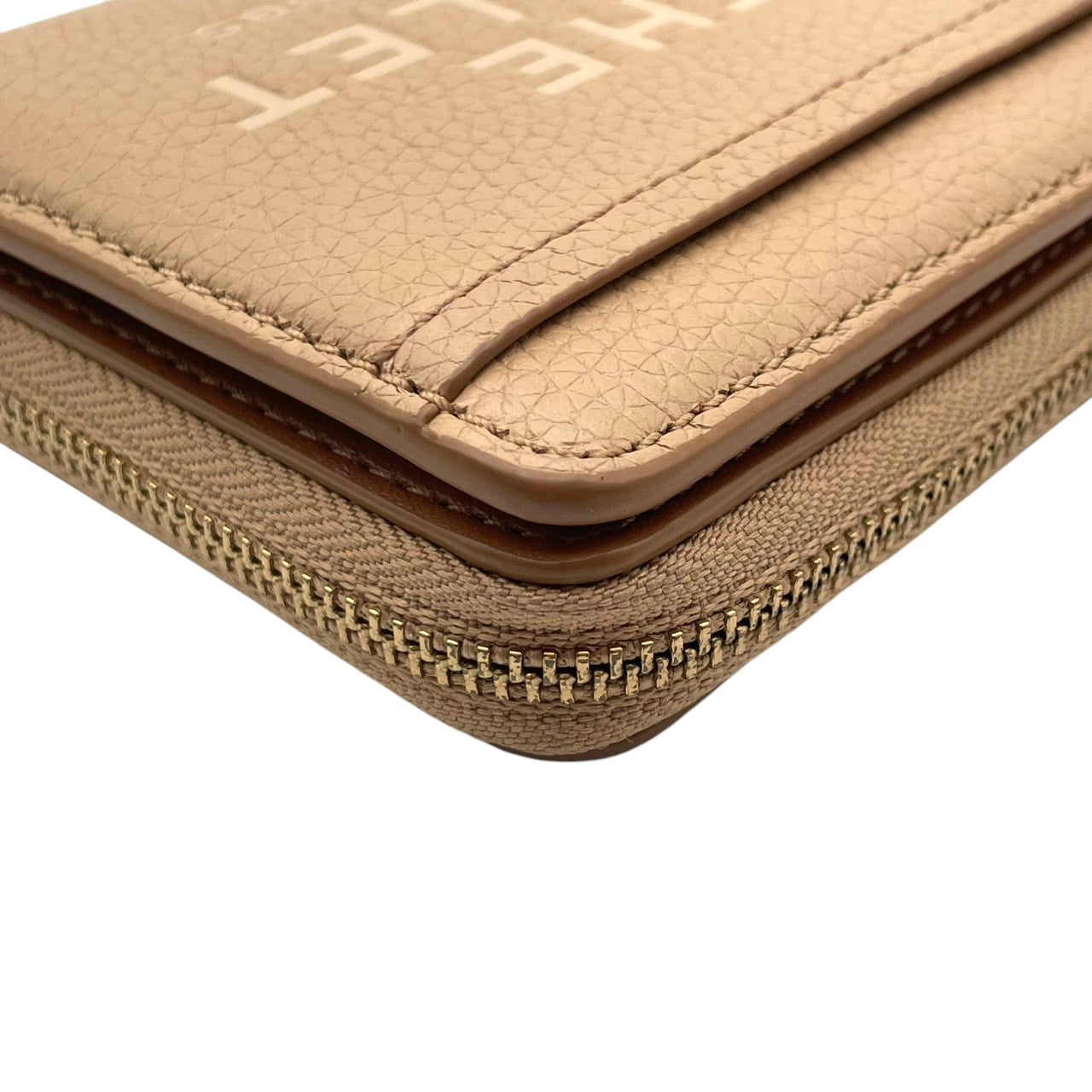 極美品 マークジェイコブス MARC JACOBS 財布 二つ折り コンパクトウォレット レザー 本革 ベージュ ゴールド金具 レディース エレガント クラシック ビンテージ ミニ財布 カジュアル 上品 高品質 丈夫 人気 お出かけ デイリー 普段使い M1