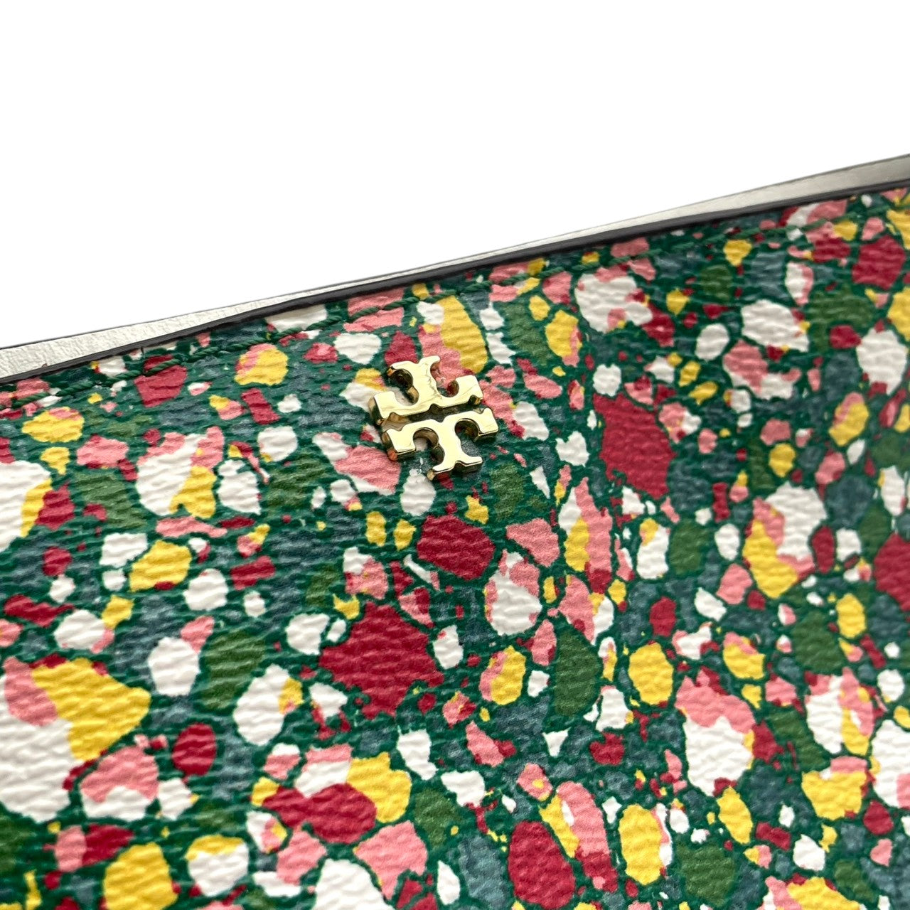 美品 トリーバーチ TORY BURCH ポーチ コスメポーチ 小物入れ PVC マルチカラー 花柄 ボタニカル レディース エレガント クラシック ビンテージ カジュアル 上品 丈夫 人気 お出かけ 化粧ポーチ メイク 高品質 華やか 普段使い 収納 M1