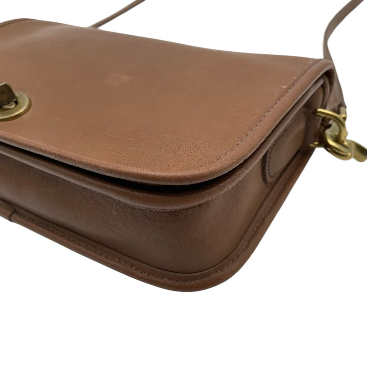 美品 COACH コーチ オールドコーチ ショルダーバッグ ポシェット 斜め掛け フラップ ターンロック 本革 レザー ブラウン ゴールド金具 ヴィンテージ ビンテージ レトロ クラシック エレガント 上品 デイリーユース レディース 箱付き S19