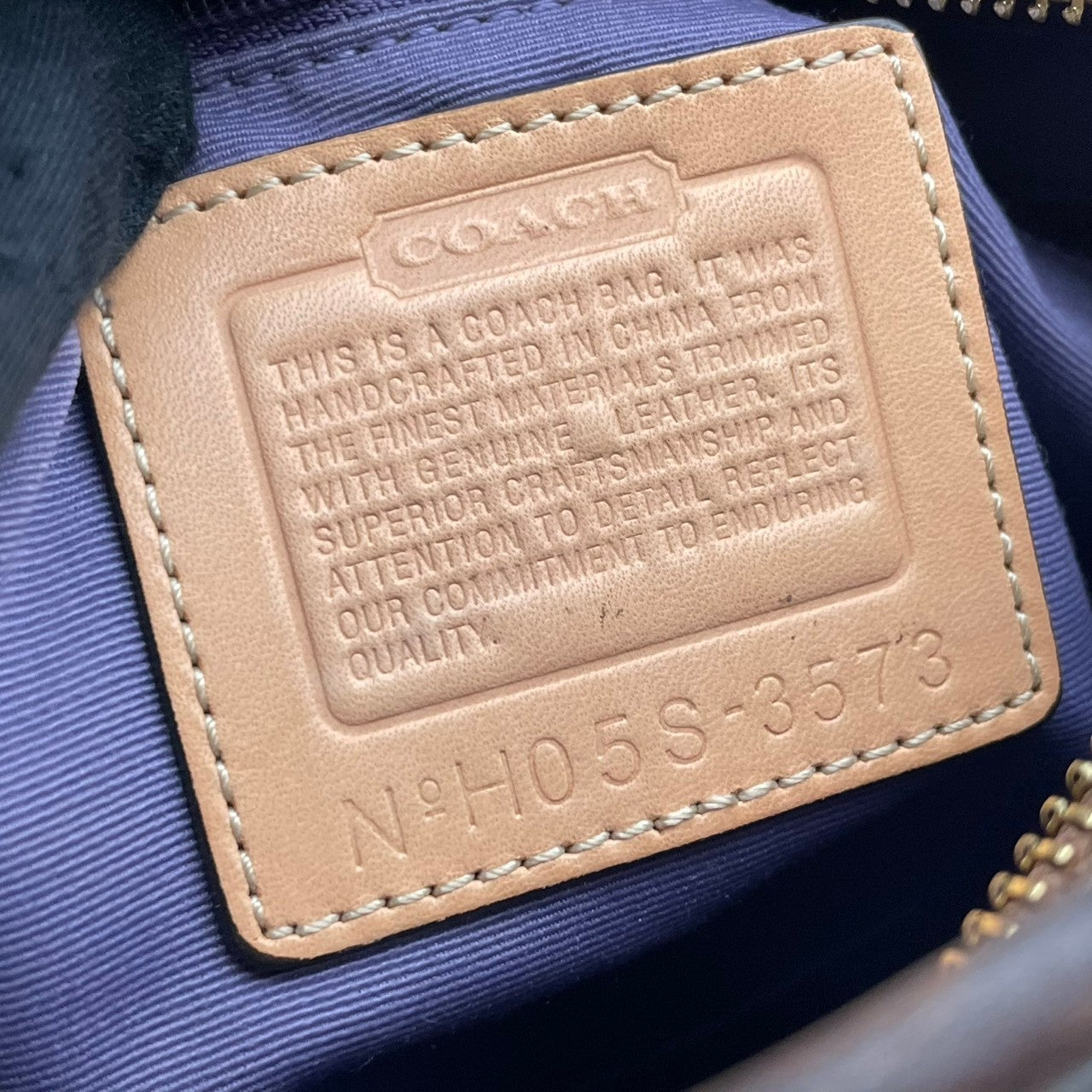 美品 COACH コーチ ショルダーバッグ クロスボディ 斜め掛け パッチワーク シグネチャー キャンバス レザー スエード ハラコ 異素材 マルチカラー シルバー金具 レディース お出かけ デイリーユース ポシェット 鞄 カバン S84