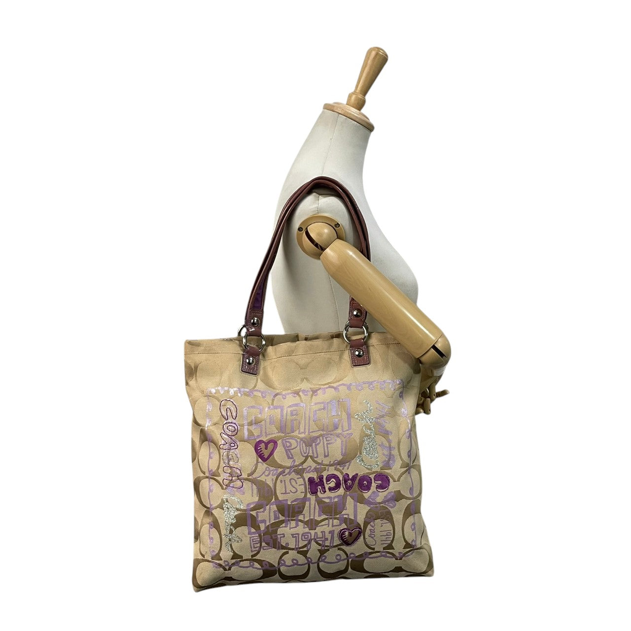 美品 COACH コーチ ポピー シグネチャー トートバッグ ショルダーバッグ キャンバス パテントレザー スパンコール ベージュ 肩掛け A4収納 大容量 華やか エレガント カジュアル 通勤 通学 お出かけ デイリー トラベル レディース 鞄 S84