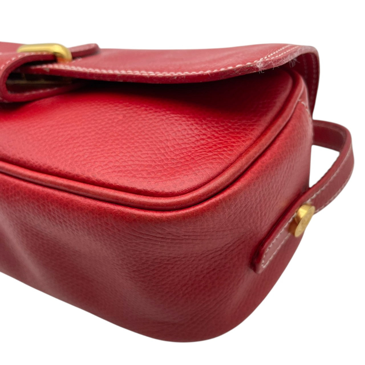 LOEWE ロエベ アナグラム ショルダーバッグ ポシェット ミニバッグ クロスボディ 斜め掛け レザー 本革 レッド 赤 ゴールド金具 ヴィンテージ オールド レトロ レディース エレガント 上品 お出かけ デイリーユース シンプル コンパクト 良品 S84