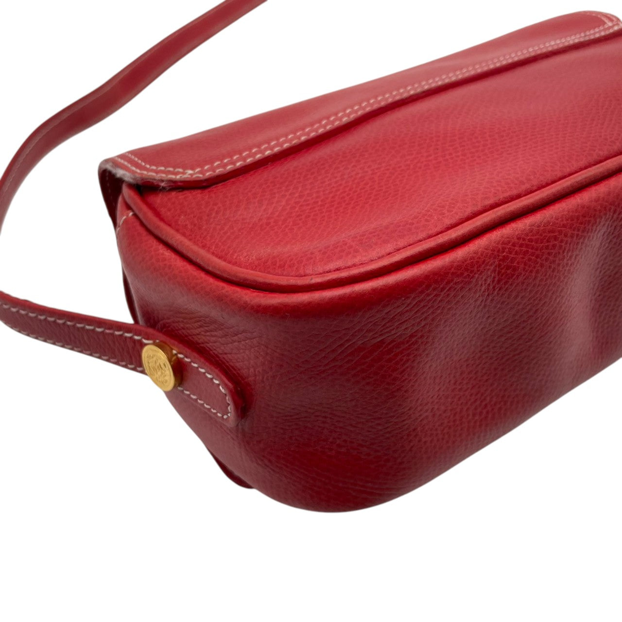 LOEWE ロエベ アナグラム ショルダーバッグ ポシェット ミニバッグ クロスボディ 斜め掛け レザー 本革 レッド 赤 ゴールド金具 ヴィンテージ オールド レトロ レディース エレガント 上品 お出かけ デイリーユース シンプル コンパクト 良品 S84
