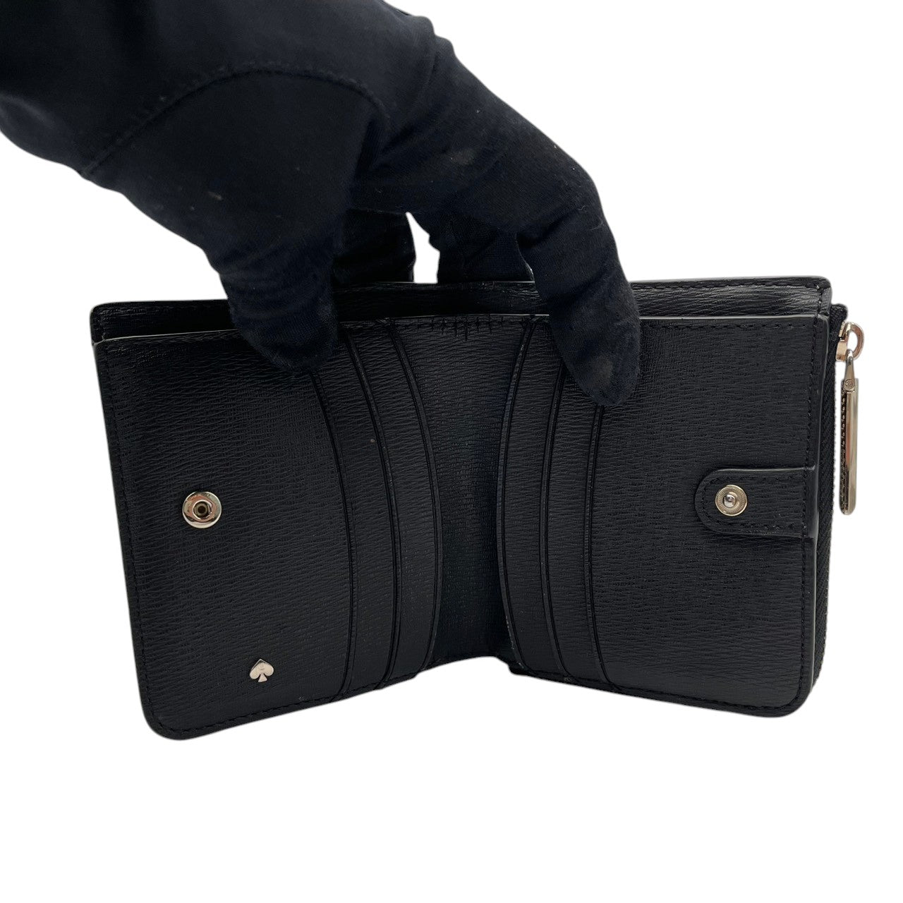 kate spade ケイトスペード 二つ折り財布 コンパクトウォレット ミニ財布 花柄 フローラル ボタニカル PVC ブラック 黒 マルチカラー ゴールド金具 レディース エレガント 上品 カジュアル お出かけ デイリー 普段使い 良品 M4
