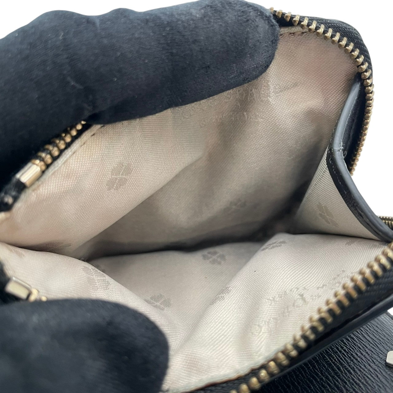 kate spade ケイトスペード 二つ折り財布 コンパクトウォレット ミニ財布 花柄 フローラル ボタニカル PVC ブラック 黒 マルチカラー ゴールド金具 レディース エレガント 上品 カジュアル お出かけ デイリー 普段使い 良品 M4