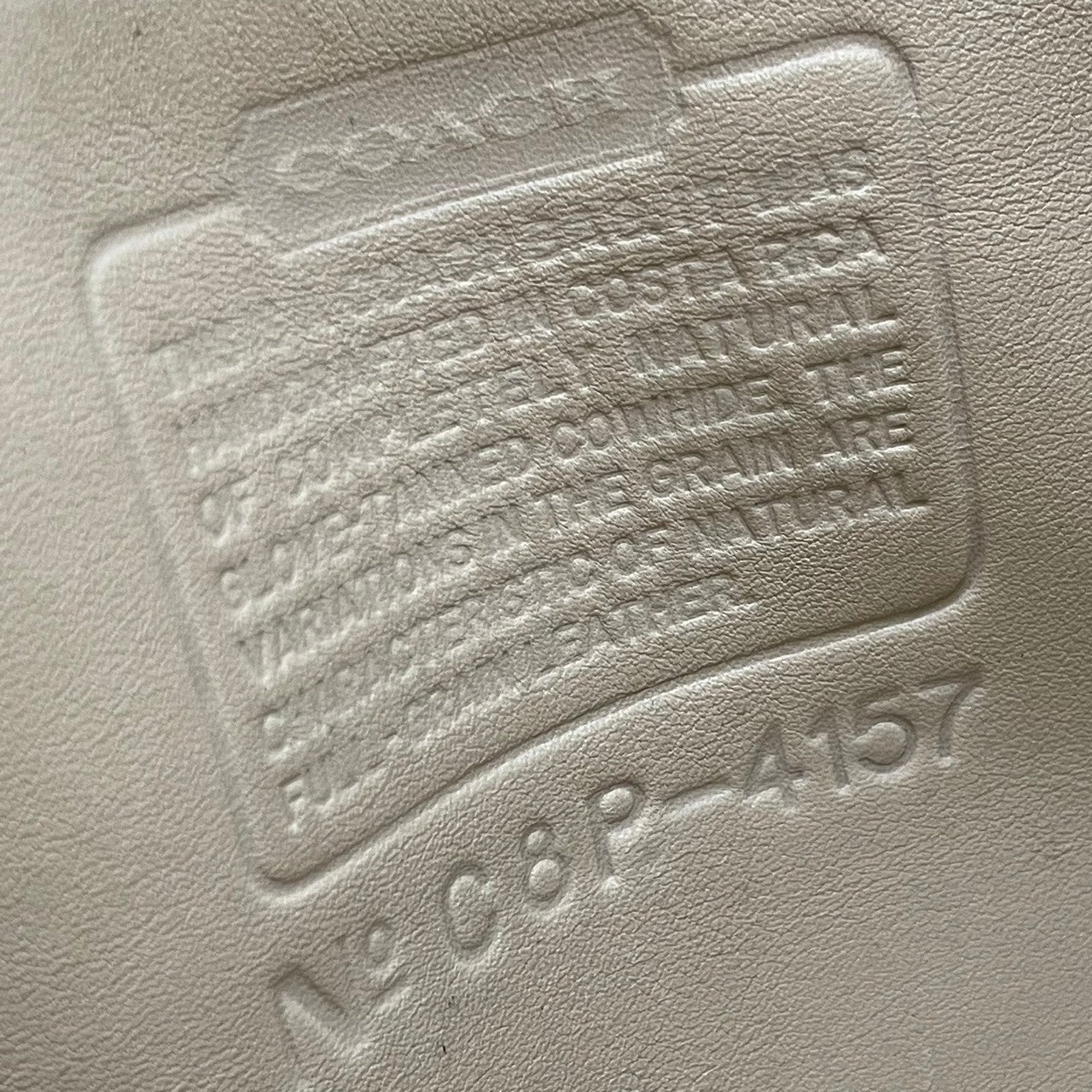 COACH コーチ ショルダーバッグ レザー カウハイド ベージュ アイボリー ヴィンテージ 牛革 ワンショルダー 斜めがけ ゴールド金具 レディース 通勤 普段使い シンプル オールドコーチ クラシック コスタリカ製 U3