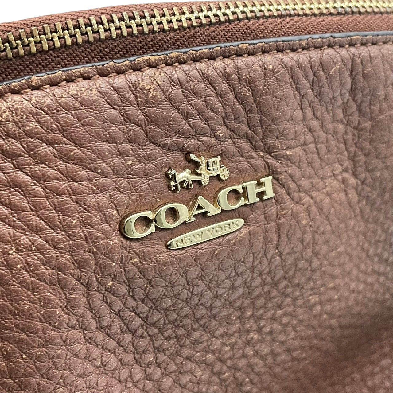 COACH コーチ トートバッグ ペブルドレザー ブラウン 茶 ゴールド金具 牛革 2way 大容量 A4収納 レディース 通勤 普段使い 斜めがけ チェーン ショルダー ケリー 上品 シンプル ハンドバッグ E26917 U3