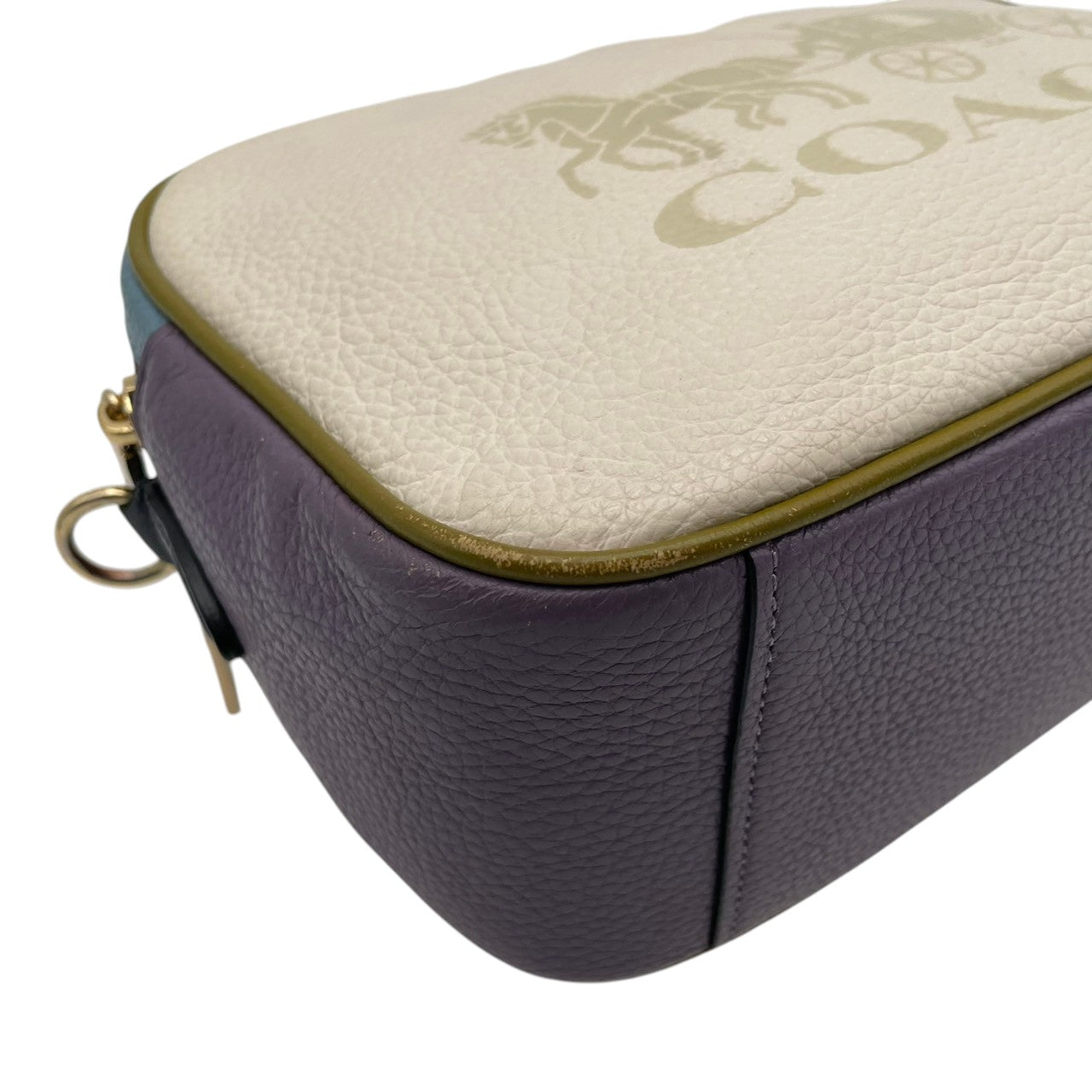 美品 COACH コーチ ショルダーバッグ カメラバッグ ペブルドレザー マルチカラー ゴールド金具 牛革 ホース キャリッジ ロゴ レディース 斜めがけ 上品 アイボリー パープル カラーブロック 普段使い コンパクト 91082 U3