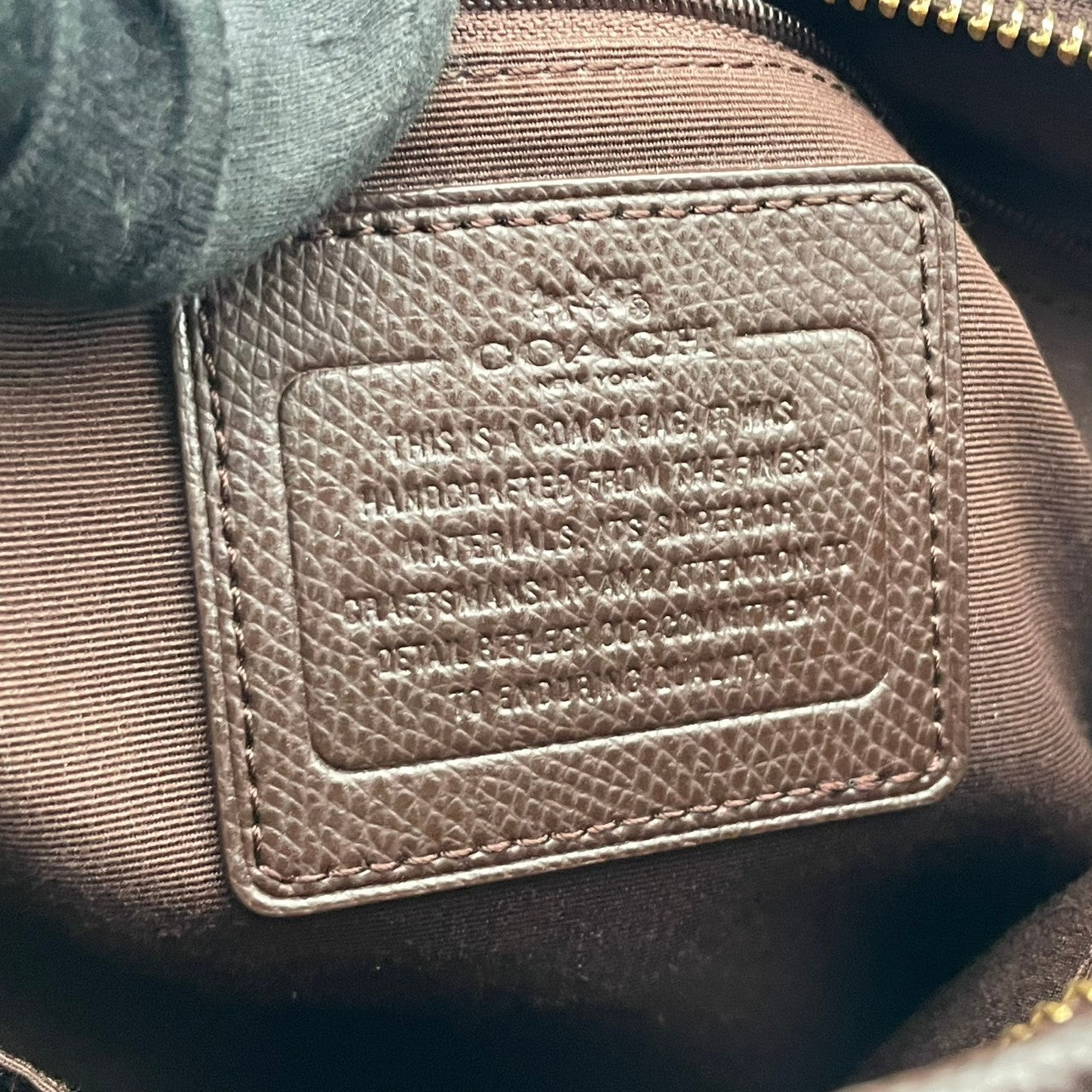 美品 COACH コーチ ショルダーバッグ シグネチャー キャンバス レザー ブラウン 茶 ゴールド金具 斜めがけ ファイルバッグ Cロゴ レディース 通勤 普段使い 総柄 クロスボディ A4収納 シンプル 上品 F55363 U2